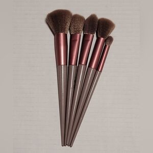 Set Of 5 ~ Makeup Brushes